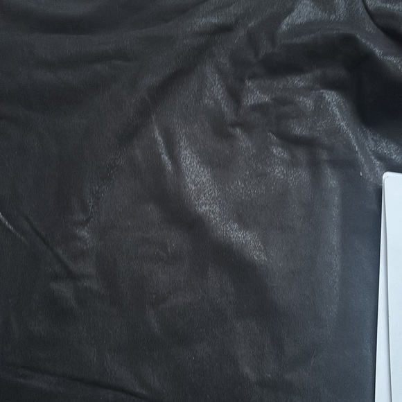 Lululemon | Wundermost Ultra-Soft Nulu Square-Neck Long-Sleeve Bodysuit Black - Picture 9 of 13